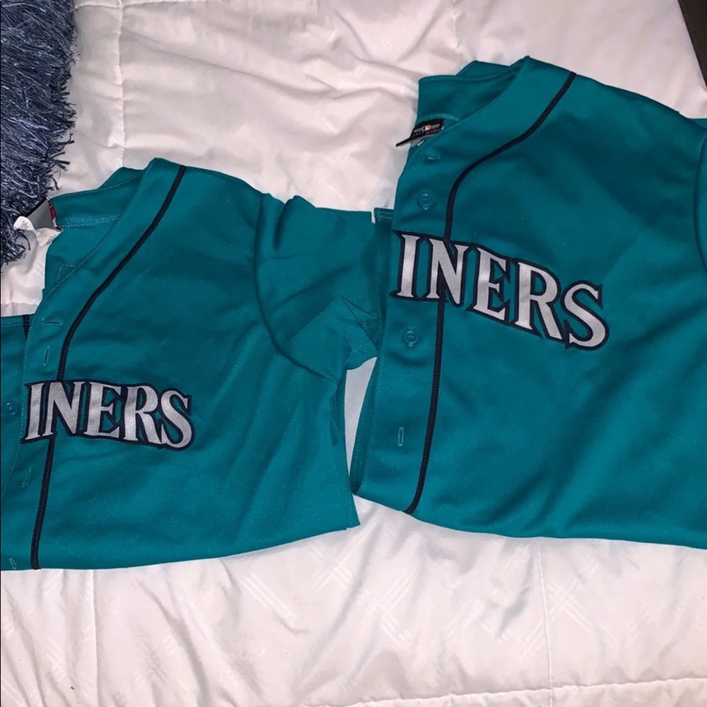 Matching Couples Mariners Jersey’s